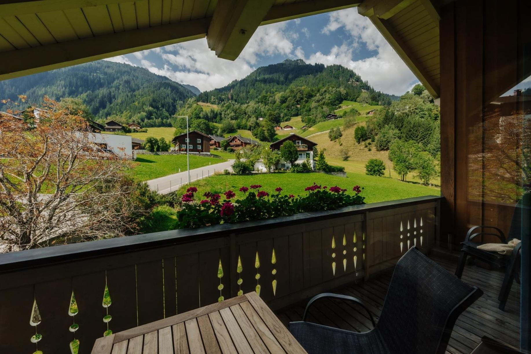 Haus Platina Apartment Sankt Gallenkirch Exterior photo